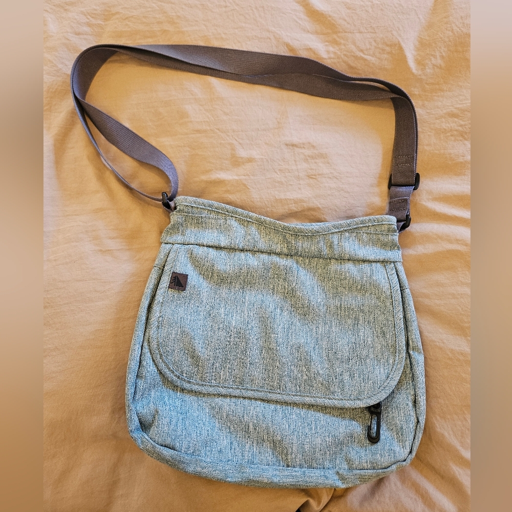 LL Bean Gray Expandable Crossbody Travel Bag TEAL